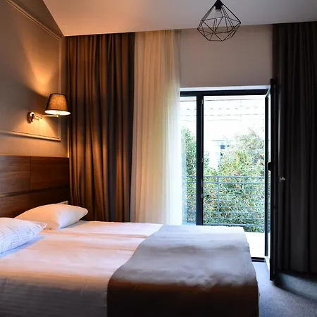 Hotel Garnet Tbilisi Exterior photo
